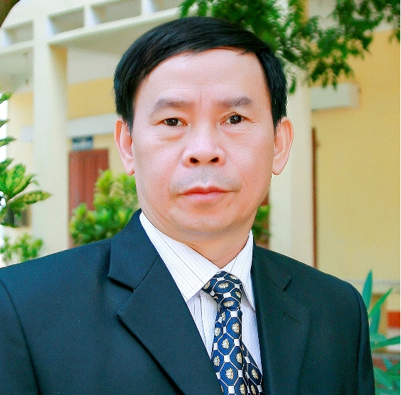 Trần Văn  Định